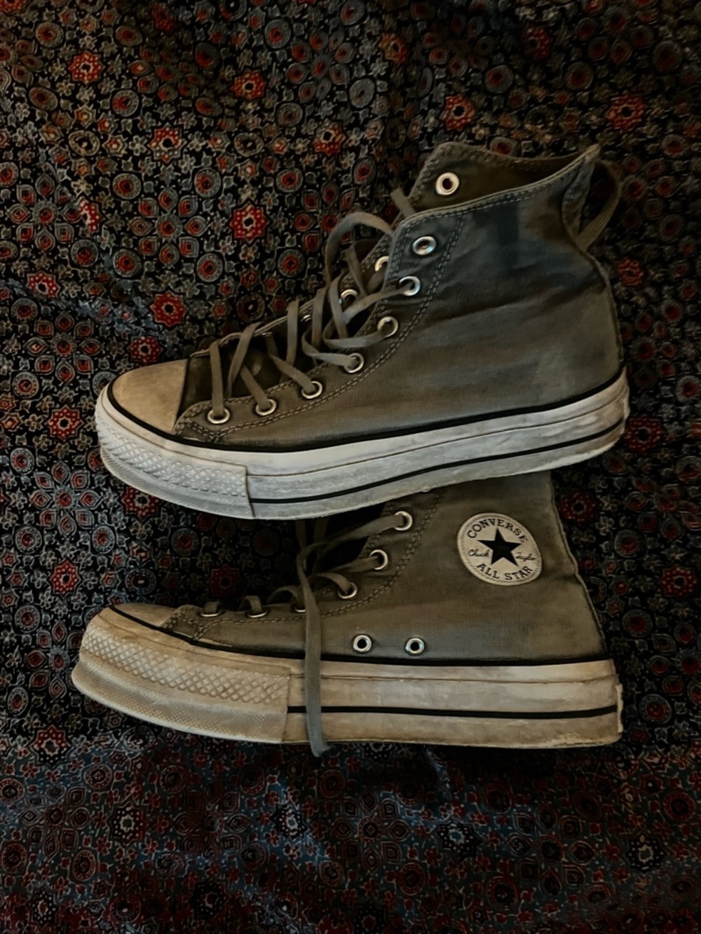 Converse High Top - Picture 4 of 7